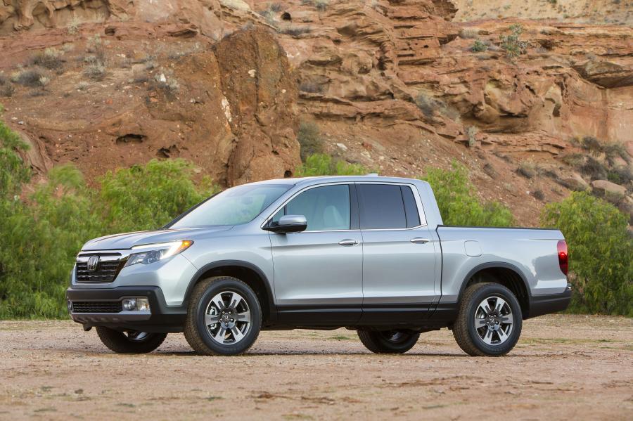  Honda Ridgeline 2016 года  (фото 12 из 40)